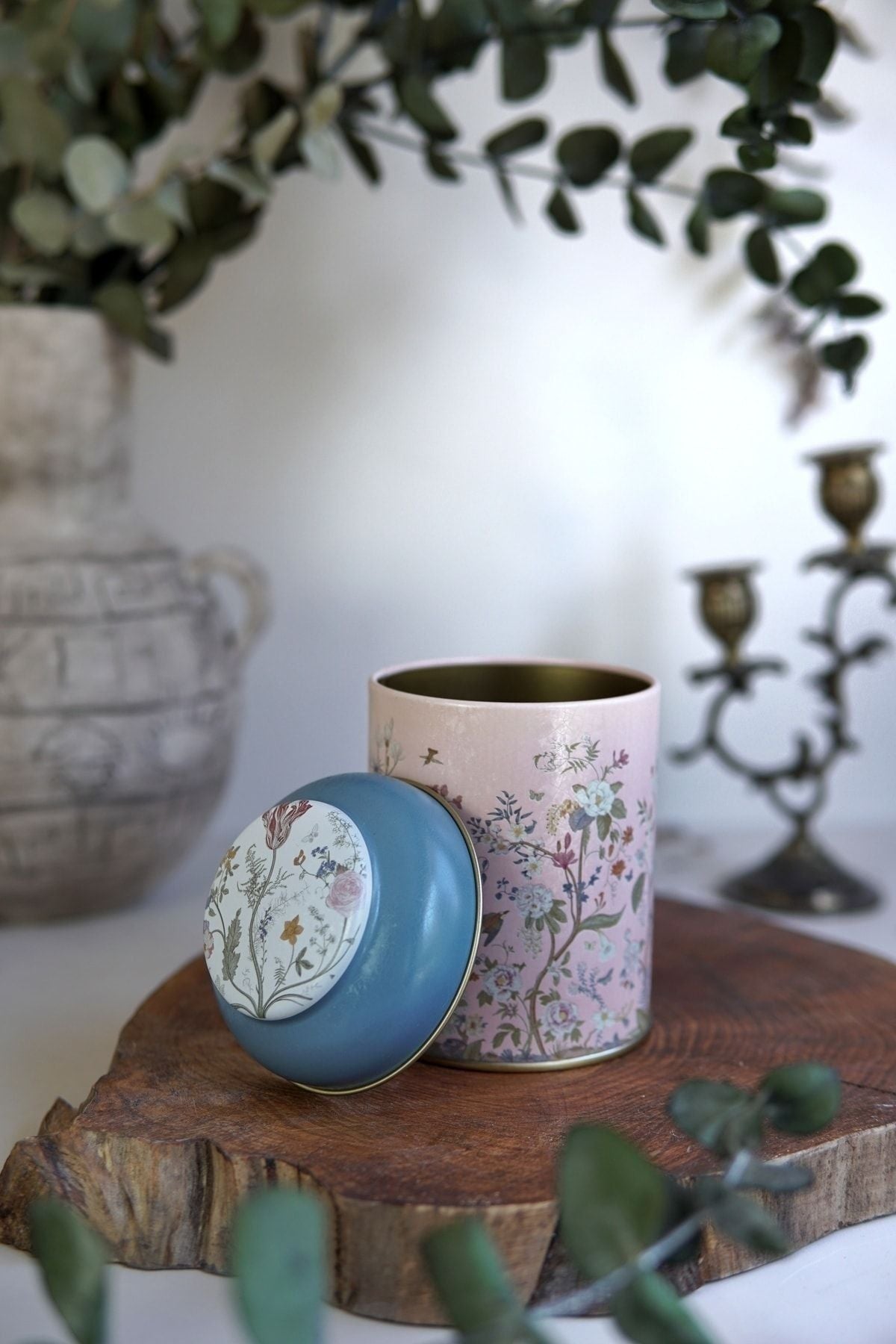 Flora Pink Desenli Yuvarlak Metal Saklama Kabı, 9 x 11 cm, 0,6 lt