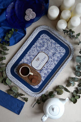 Lisbon Desenli Büyük Metal Tepsi, 28,5 x 40 cm