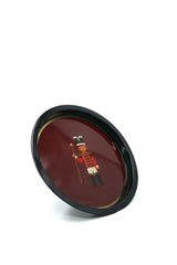 Kurşun Asker Desenli Yuvarlak Metal Tepsi, 31,5 cm